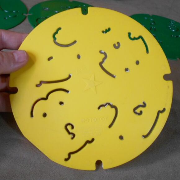 Vintage 1971 Kenner Rototot Automatic Drawing Toy w/6 Discs RotoPET - Picture 9 of 13